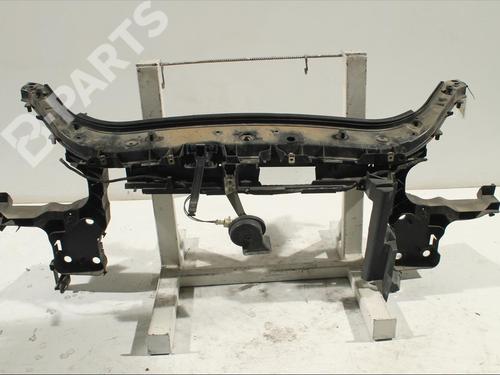 Traversa paraurti anteriore RENAULT SCÉNIC II (JM0/1_) 2.0 dCi (JM1K) (150 hp) 11903415