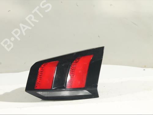 Used Right tailgate light Right tailgate light PEUGEOT 5008 II (MC_, MJ_, MR_, M4_) 1.5 BlueHDi 130 (MCYHZJ, MCYHZR, MCYHZX) (131 hp) 29463007 29463007