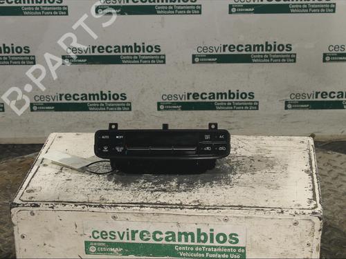 Used Climate control Climate control TOYOTA AURIS (_E18_) 1.8 Hybrid (ZWE186_, ZWE186R) (136 hp) 11980354 11980354