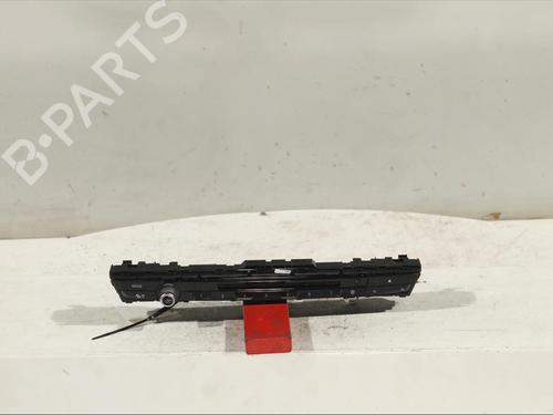 Used Switch Switch BMW X3 (G01, F97, G08) sDrive 18 d (150 hp) 15136886 15136886