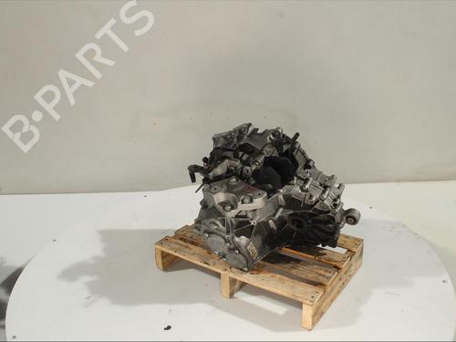 Gearbox VOLVO V40 Hatchback (525) D3 | BP27713761M3 