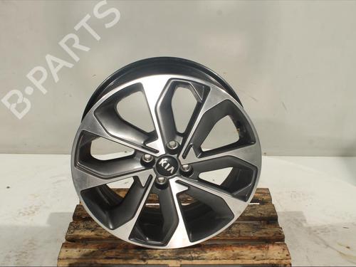 flk-kia-stonic-yb-2017-24399065 main image