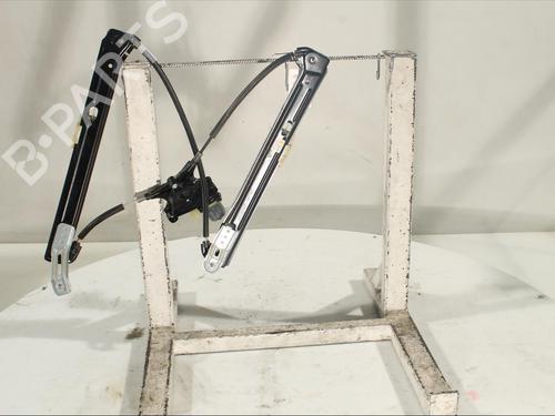 Used Front right window mechanism Front right window mechanism SKODA KAROQ (NU7, ND7) 1.5 TSI (150 hp) 17208563 17208563