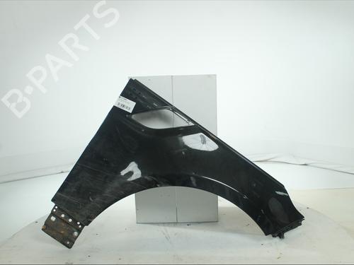 Used Right front fenders Right front fenders LAND ROVER RANGE ROVER SPORT II (L494) 3.0 SDV6 4x4 (292 hp) 36545285 36545285
