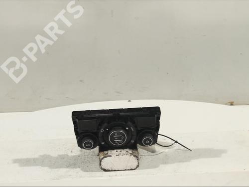Used Climate control PEUGEOT 308 I (4A_, 4C_) 1.6 HDi (109 hp) 11907339