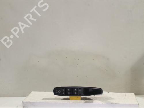 Used Left front window switch Left front window switch RENAULT GRAND SCÉNIC III (JZ0/1_) 1.6 dCi (JZ00, JZ12) (130 hp) 33222865 33222865