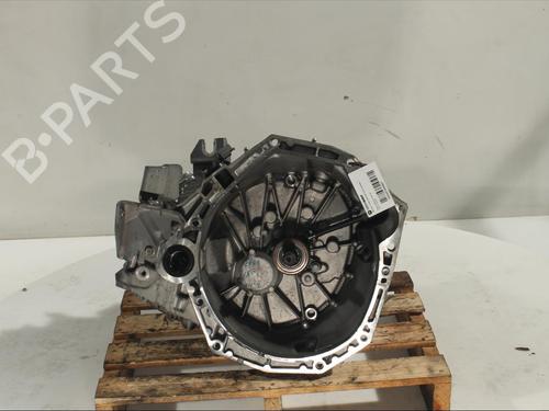 Used Gearbox Gearbox NISSAN JUKE (F15) 1.5 dCi (110 hp) 11912382 11912382