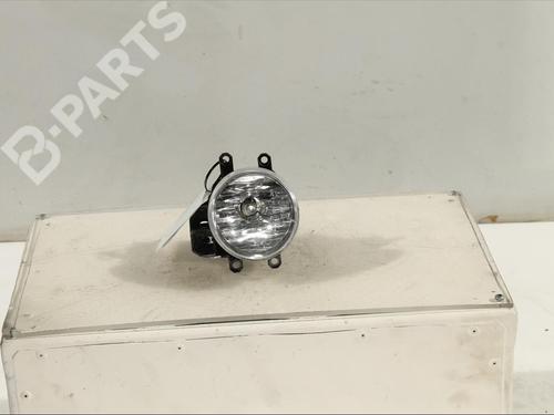 Used Right front fog light TOYOTA YARIS (_P13_) 1.5 Hybrid (NHP130_) (101 hp) 11902960