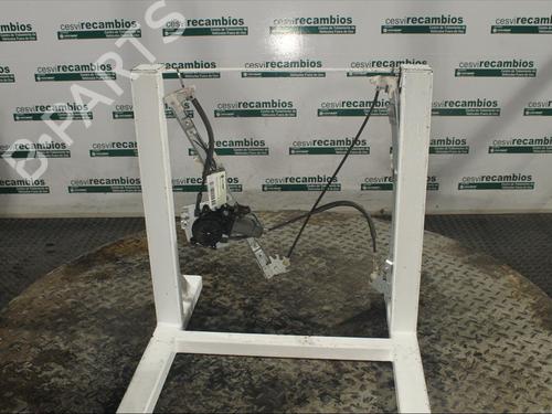Used Front left window mechanism Front left window mechanism BMW 3 (E46) 320 d (150 hp) 12076152 12076152