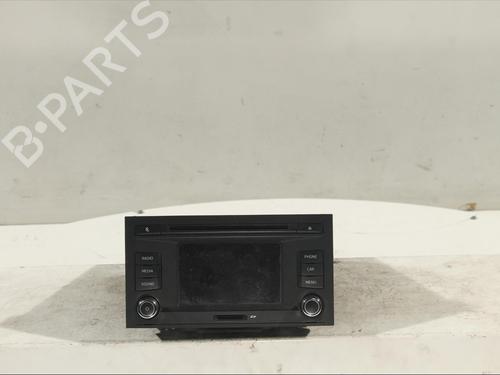 Used Radio SEAT ATECA (KH7, KHP) 2.0 TDI (110 hp) 11983435