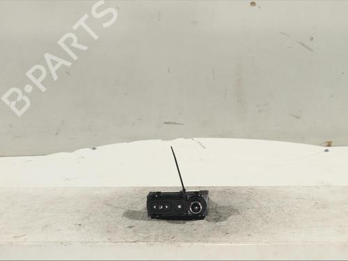 Used Switch Switch RENAULT TWINGO III (BCM_, BCA_) 1.0 SCe 70 (71 hp) 11909638 11909638