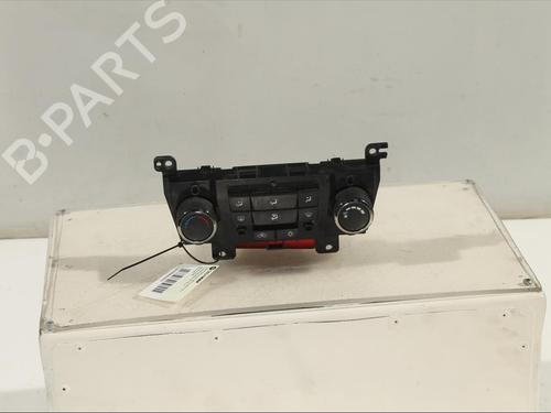 Used Climate control Climate control CHEVROLET CRUZE Station Wagon (J308) 2.0 TD (163 hp) 12079389 12079389