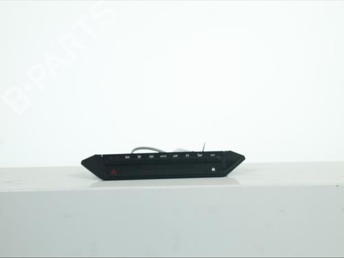 Used Climate control Climate control DACIA DUSTER (PYM_, PYN_) 1.6 HYBRID 140 (141 hp) 33948642 33948642