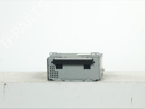 Used Radio Radio 37511890 37511890