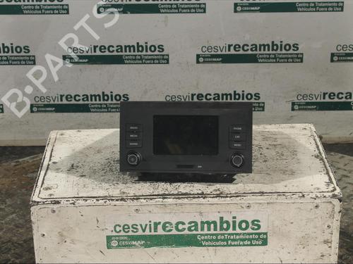 Used Radio Radio SEAT IBIZA IV (6J5, 6P1) 1.4 TDI (90 hp) 11896987 11896987