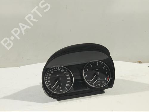 Used Instrument cluster BMW 3 (E90) 318 i (129 hp) 26919849