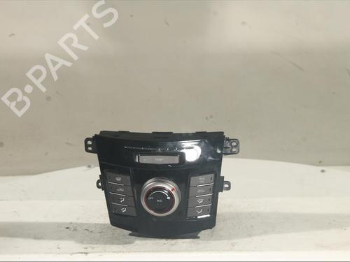 Used Climate control Climate control SSANGYONG XLV SUV e-XGi 160 (128 hp) 20102898 20102898