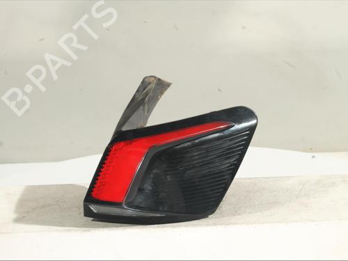 Used Right taillight PEUGEOT 3008 II SUV (MC_, MR_, MJ_, M4_) 1.5 BlueHDi 130 (131 hp) 25908899