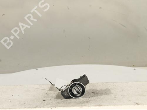 Used Headlight switch Headlight switch MERCEDES-BENZ CLS (C218) CLS 400 (218.361) (333 hp) 29049309 29049309