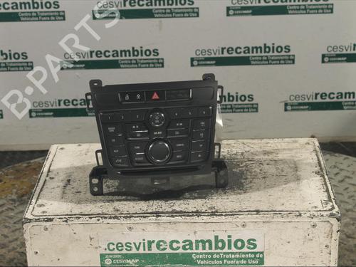 Used Switch Switch OPEL ZAFIRA TOURER C (P12) 2.0 CDTi (75) (130 hp) 11899180 11899180