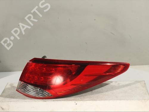 Used Right taillight HYUNDAI ix35 (LM, EL, ELH) 2.0 CRDi 4WD (184 hp) 29873439