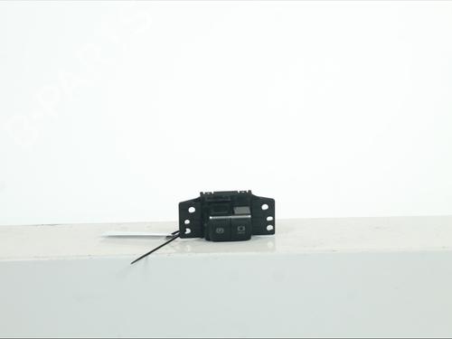 Used Hand brake Hand brake TOYOTA COROLLA Estate (_E21_) 1.8 VVTi Hybrid (ZWE219) (140 hp) 34176237 34176237