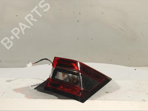 right-taillight-nissan-juke-f16_-2019-32874061 main image