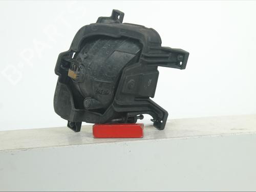 Right front fog light KIA CARENS IV 1.7 CRDi | BP36444527C31 - Image 2