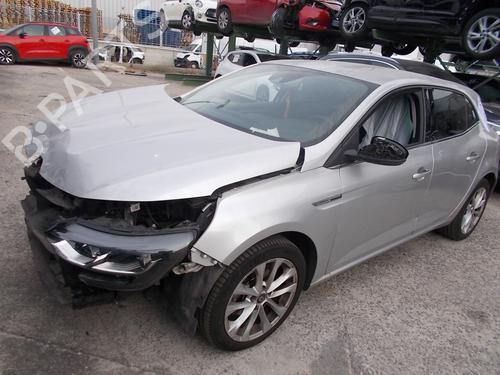Brugte RENAULT MEGANE IV Hatchback (B9A/M/N_) 1.2 TCe 130 (B9MR) (130 hp) 4346324