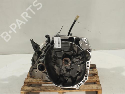 Used Gearbox Gearbox DACIA SANDERO II TCe 90 (B8M1, B8MA, B8AC) (90 hp) 11960289 11960289