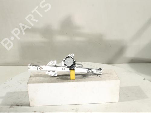 Used Front right window mechanism Front right window mechanism SUZUKI GRAND VITARA II (JT, TE, TD) 1.9 DDiS All-wheel Drive (JT419, TD44, JB419WD, JB419XD,... (129 hp) 17208419 17208419