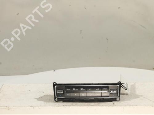 Used Climate control HYUNDAI SANTA FÉ IV (TM, TMA) 2.2 CRDi HTRAC (193 hp) 27730149