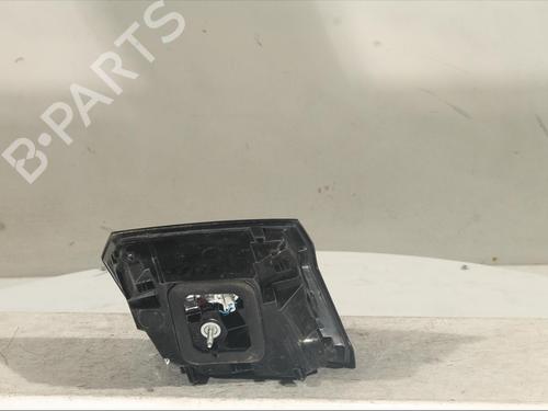 Used Right tailgate light Right tailgate light PEUGEOT 3008 II SUV (MC_, MR_, MJ_, M4_) 1.5 BlueHDi 130 (131 hp) 18332720 18332720