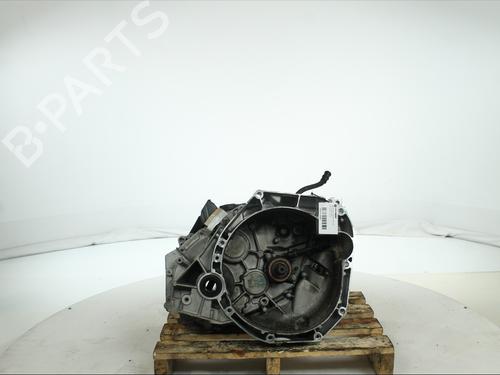 gearbox-renault-clio-v-b7_-2019-40026426 main image