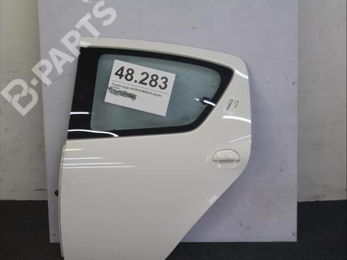 Used Left rear door TOYOTA AYGO (_B1_) 1.0 (KGB10_, KGB10R) (68 hp) 11905546
