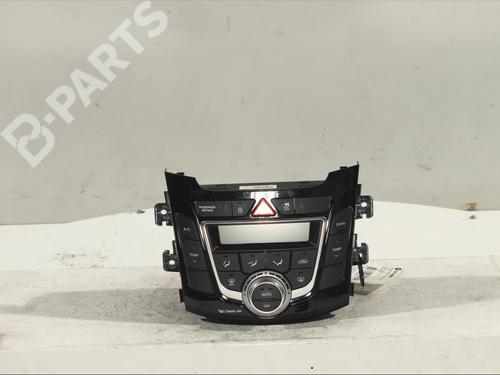 Used Climate control HYUNDAI i30 (GD) 1.6 CRDi (110 hp) 11983238