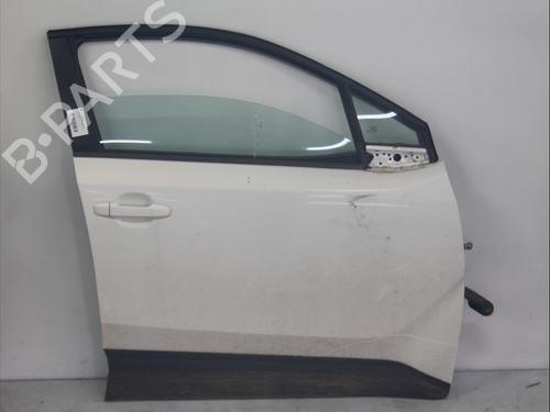 right-front-door-toyota-c-hr-_x1_-2016-36367851 main image