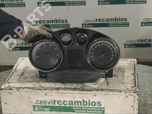 Used Instrument cluster OPEL INSIGNIA A (G09) 2.0 CDTI (68) (131 hp) 11900412