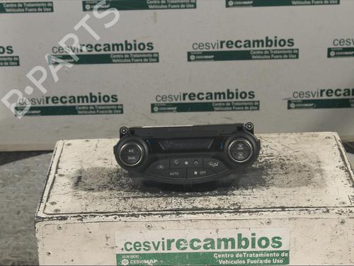 Used Climate control Climate control TOYOTA YARIS (_P13_) 1.5 Hybrid (NHP130_) (101 hp) 11900039 11900039