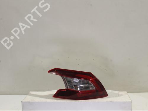 Used Left taillight Left taillight PEUGEOT 308 II (LB_, LP_, LW_, LH_, L3_) 1.6 HDi (92 hp) 33059561 33059561