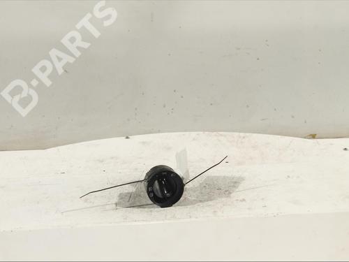 Used Headlight switch PORSCHE CAYENNE (9PA) [2002-2010]  11904281