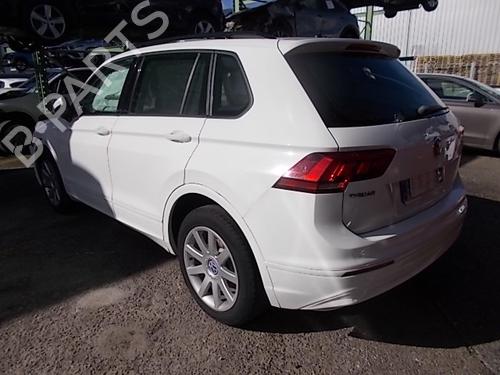 Brugte VW TIGUAN (AD1, AX1) 1.4 TSI (125 hp) 4479084
