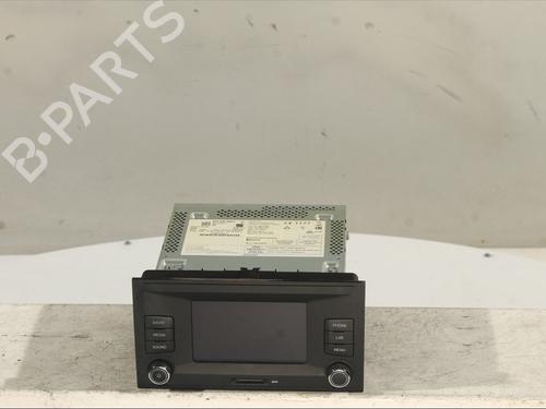 Used Radio Radio SEAT LEON (5F1) 1.6 TDI (110 hp) 31077655 31077655