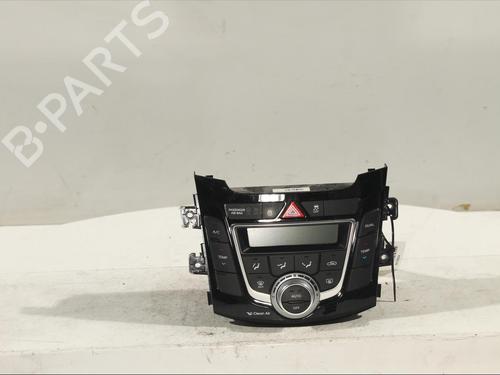 Used Climate control Climate control HYUNDAI i30 (GD) 1.4 CRDi (90 hp) 11982450 11982450