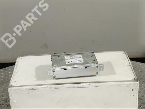 Used Radio CITROËN C4 CACTUS 1.2 VTi 82 (82 hp) 11981327
