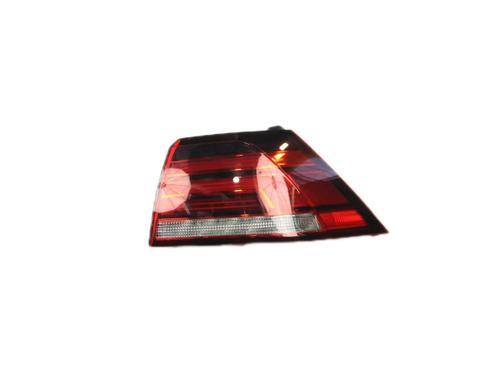 Used Right taillight Right taillight VW GOLF VII (5G1, BQ1, BE1, BE2) e-Golf (136 hp) 40615377 40615377