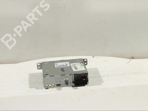Used Radio PEUGEOT 308 II (LB_, LP_, LW_, LH_, L3_) 1.6 HDi 100 (99 hp) 11903649