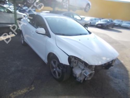 Used Parts VOLVO V40 Hatchback (525)  D2  2984402
