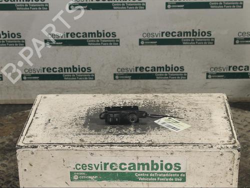 Used Switch Switch PEUGEOT 208 I (CA_, CC_) 1.4 HDi (68 hp) 11897820 11897820