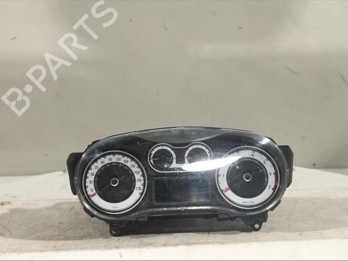 Used Instrument cluster FIAT 500L (351_, 352_) 1.4 (199LYB1B) (95 hp) 26925605